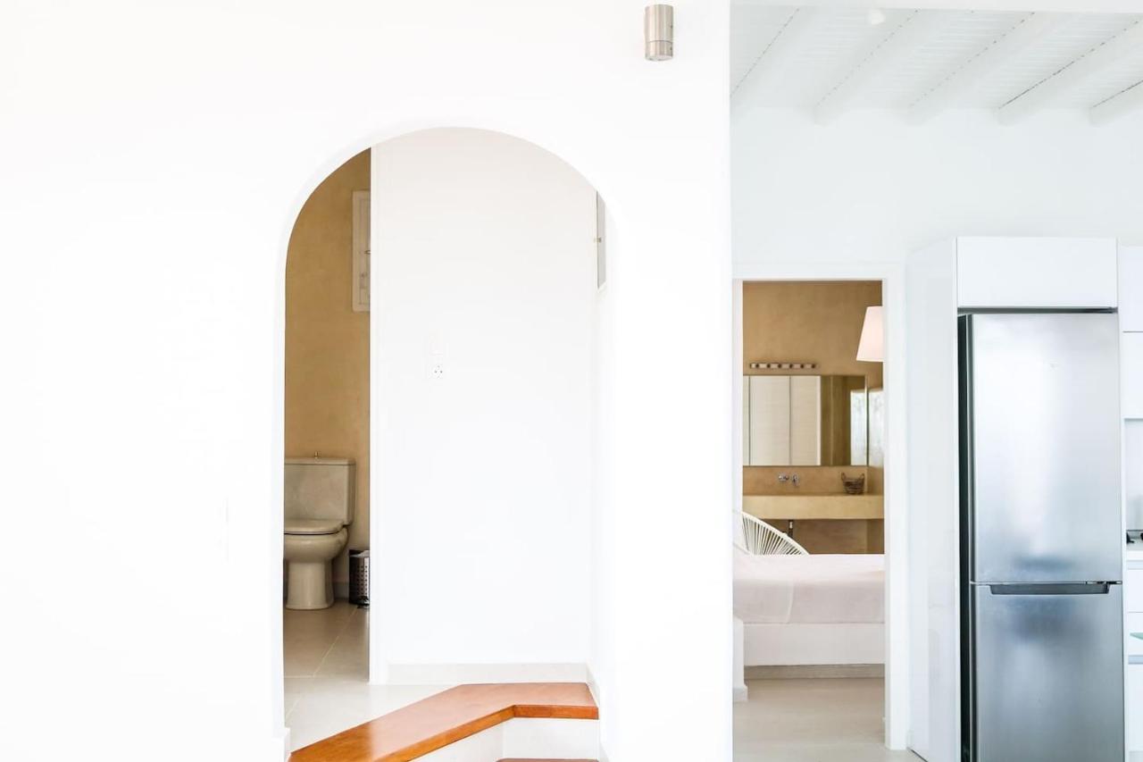 Luxurious Mykonian Blue Oasis With Private Pool Vakantiehuis