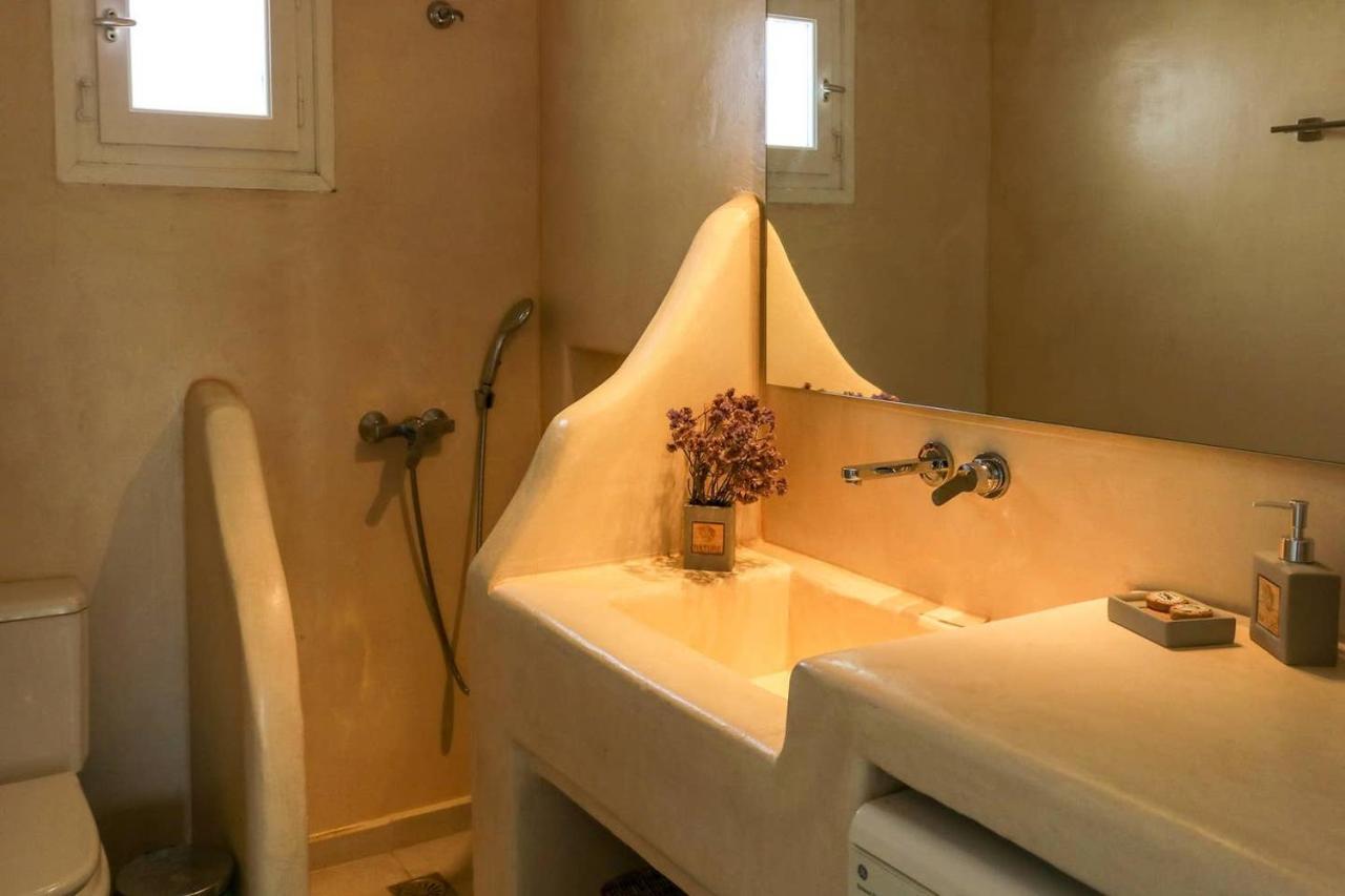 Luxurious Mykonian Blue Oasis With Private Pool *